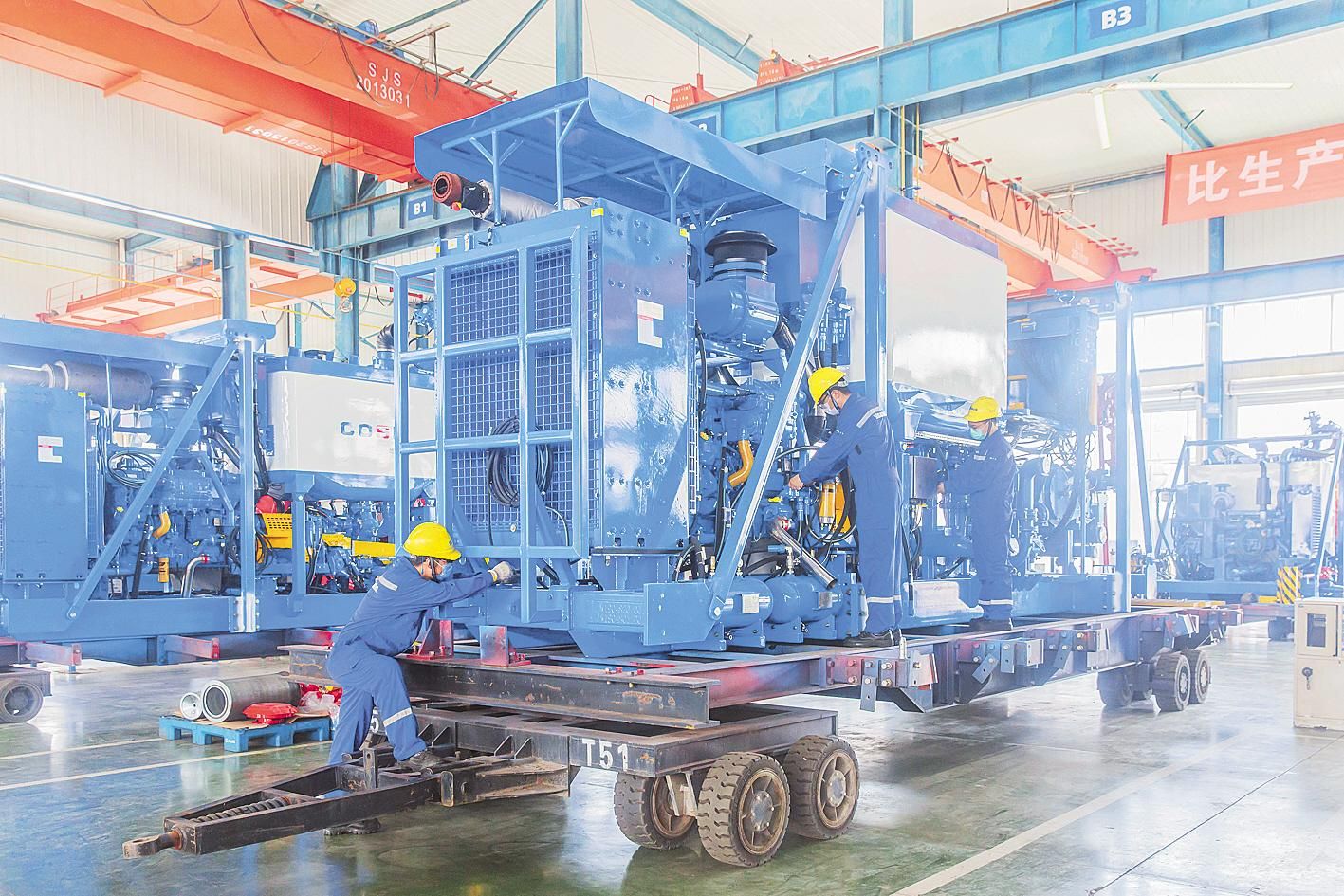 鄂产海洋油气设备专精特新与普通机械设备安装服务 协同发展的双引擎
